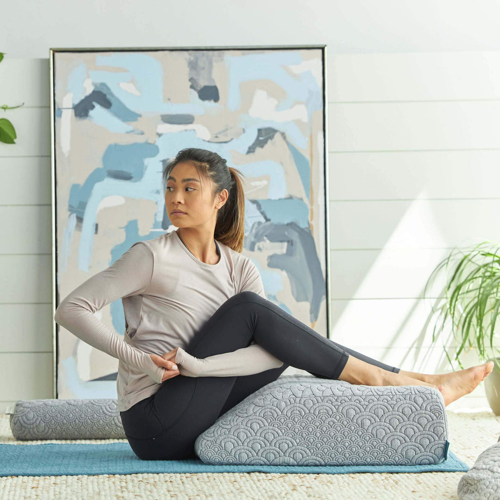 Leg Elevation Cushion with Memory Foam